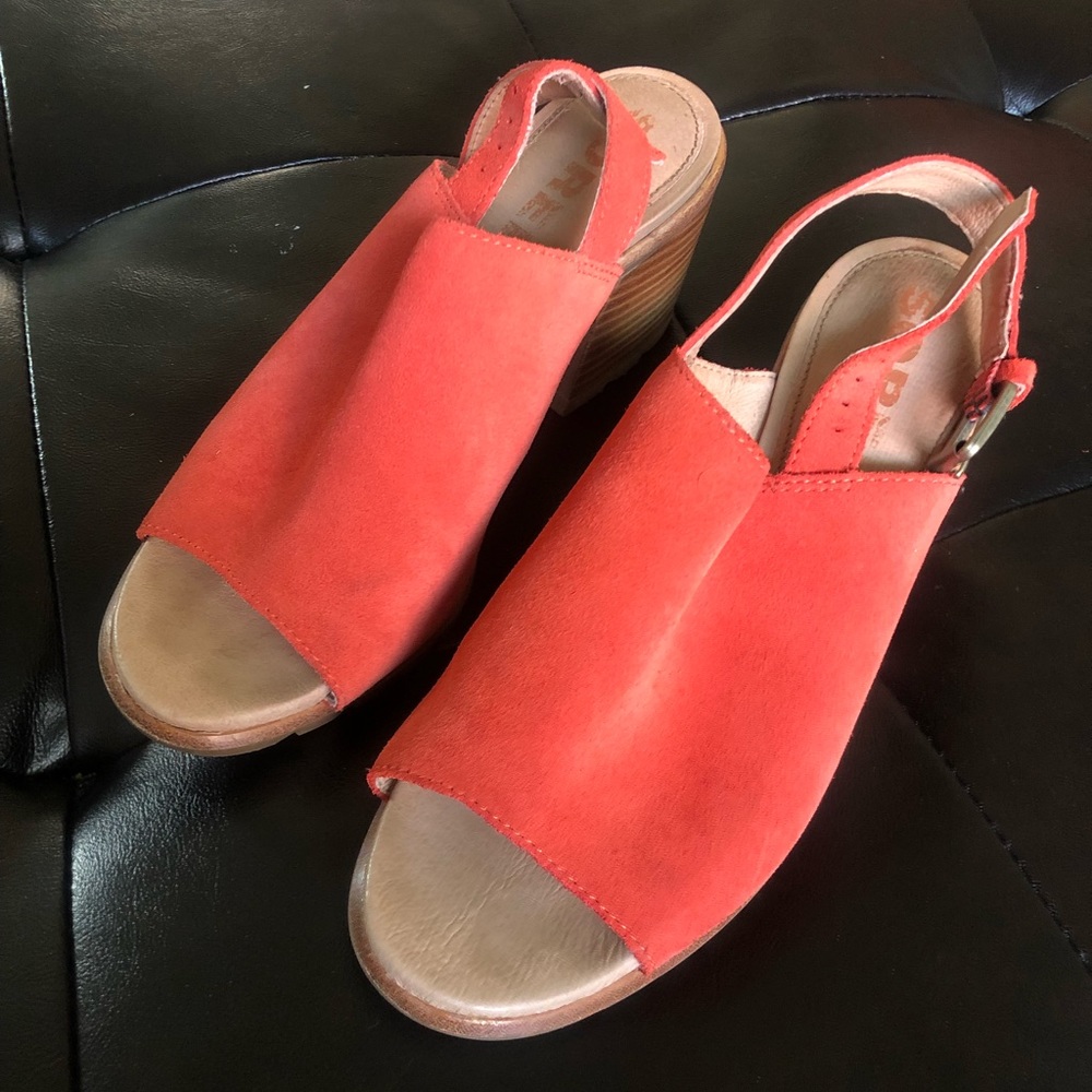 Sorel Sandals